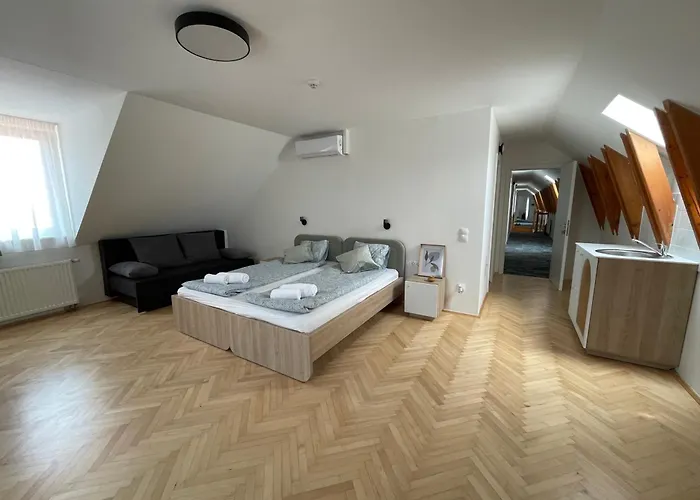 Chardonnay Panzió 3*